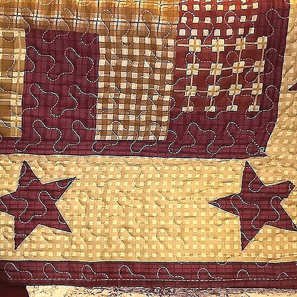 LAST 1!🍁50" BY 60"🍁~ RUSTIC FARMHOUSE LIGHTWEIGHT QUILT THROW(CH) PRICE FIRM! - Picture 5 of 11
